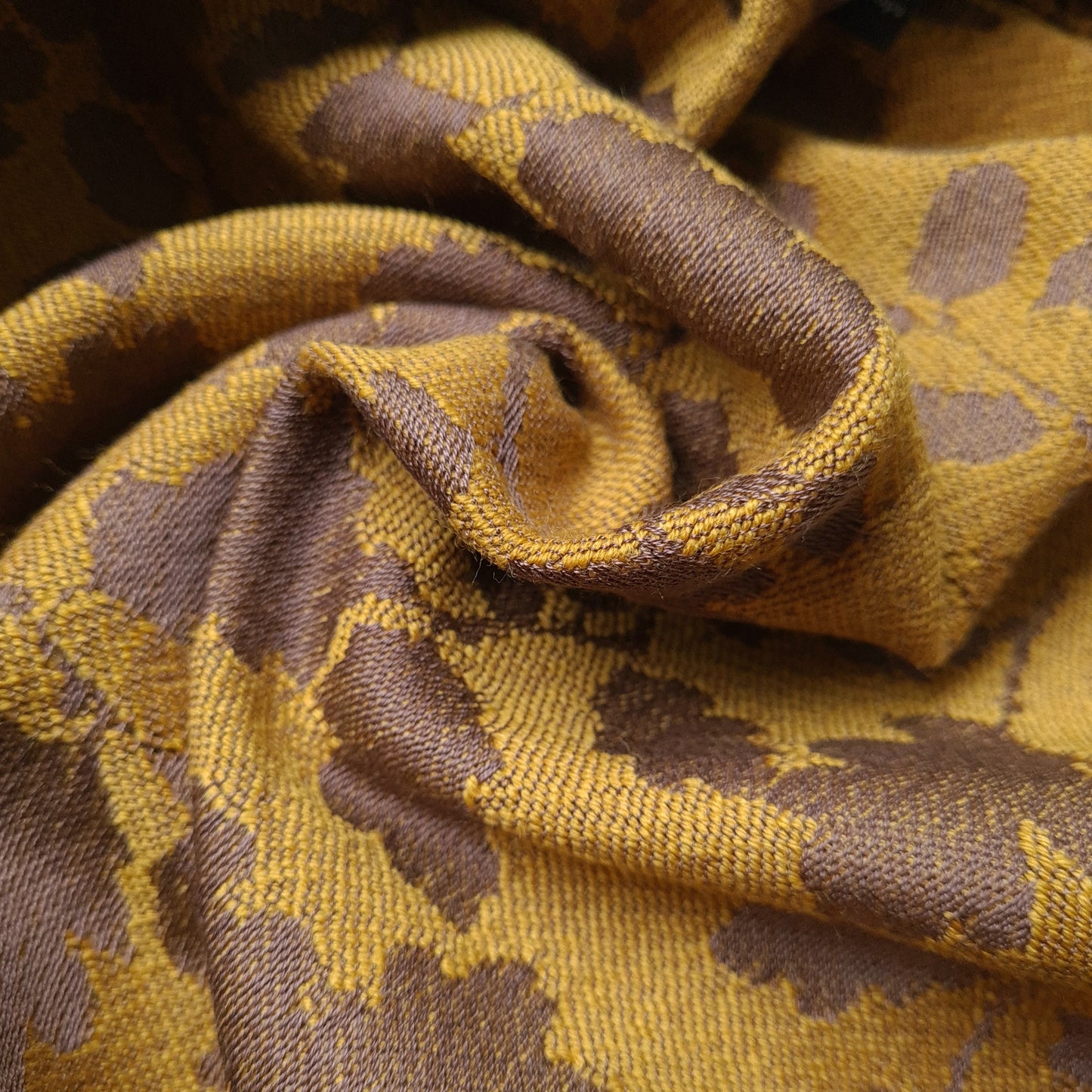Eik Golden Days ring sling in merino blend