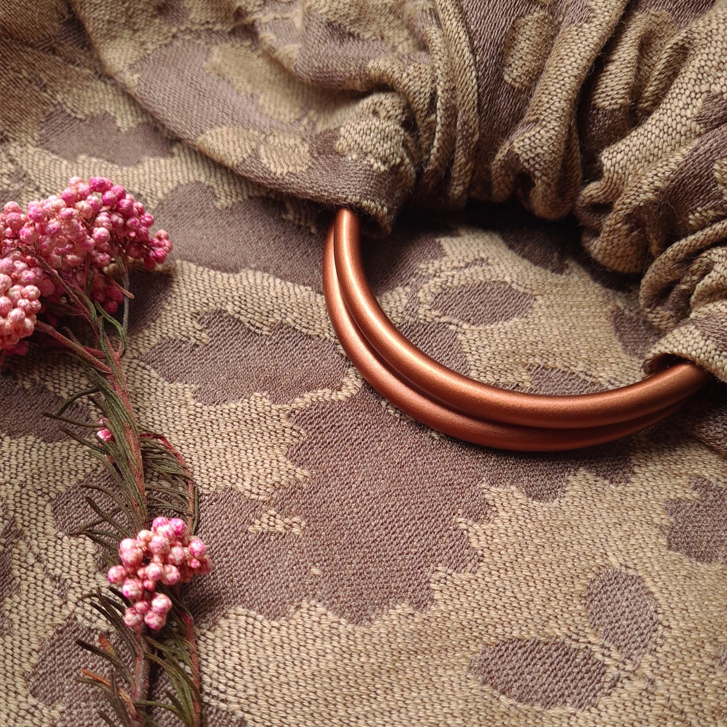 Eik Nostalgia ring sling in merino and cotton