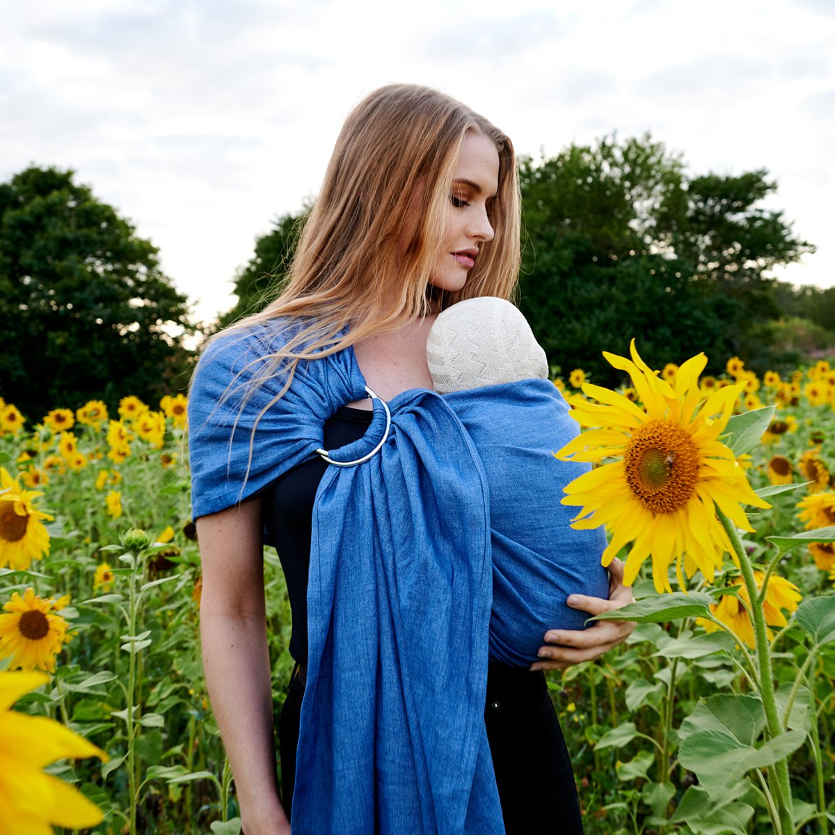 Kram Flax ring sling in linen